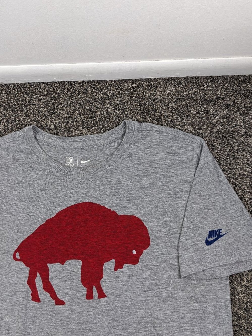 Buffalo Bills Shirt Nike Tri Blend Vintage Logo Mens Large Athletic Cut Slim Fit